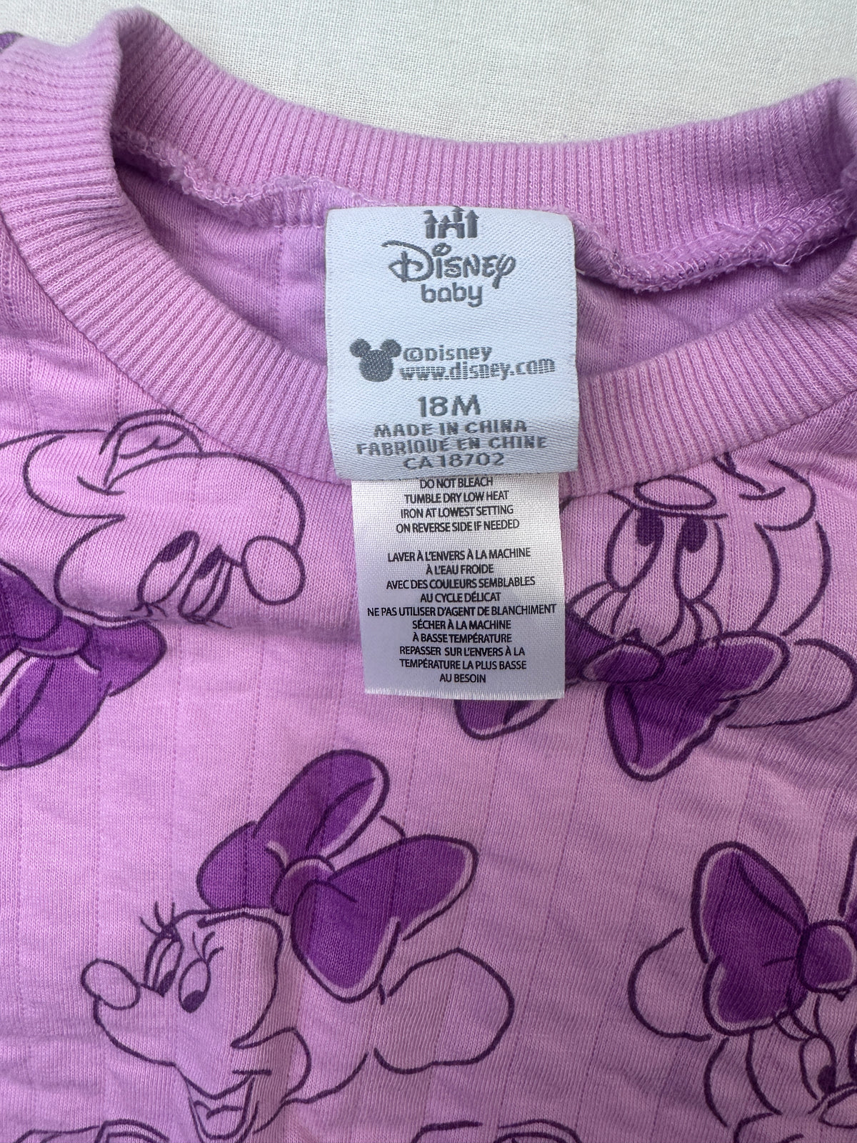 Chandail rose à manches longues avec Minnie Mouse