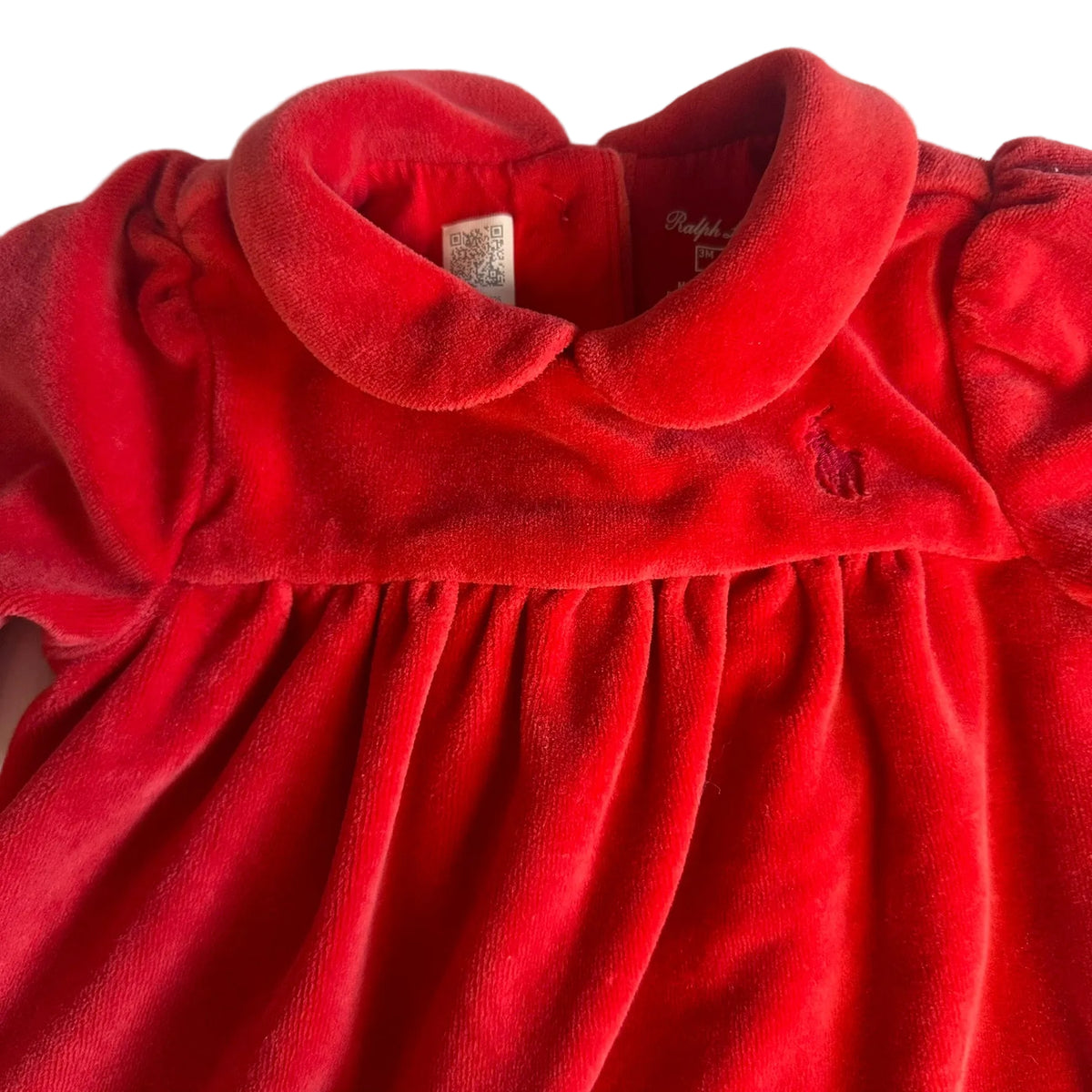 Robe en velour avec col claudine
