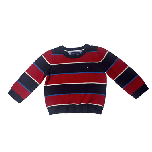 Long-sleeved top