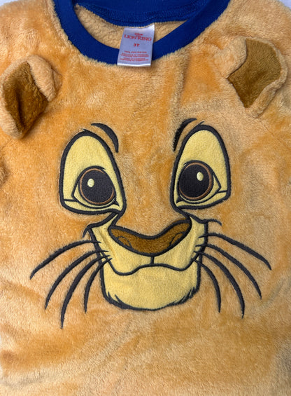 Pyjama Lion