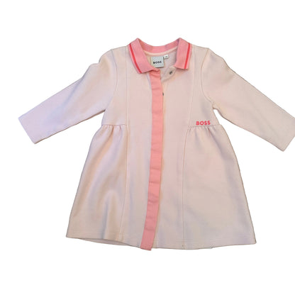 Robe manches longues avec détails au col