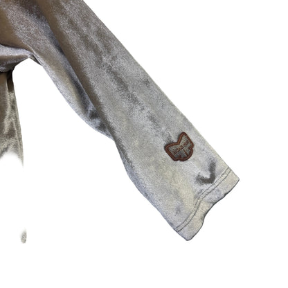 Cache couche en velours satiné avec col claudine en dentelle
