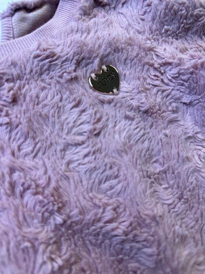 Chandail en peluche à manches longues avec petit cœur décoratif